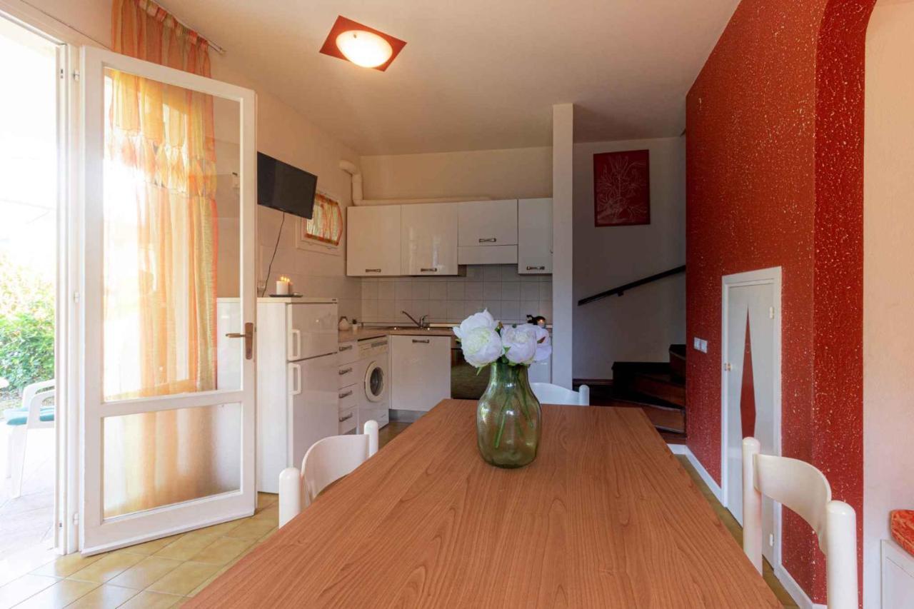 Holiday Home Porto Santa Margherita 40296 Kültér fotó